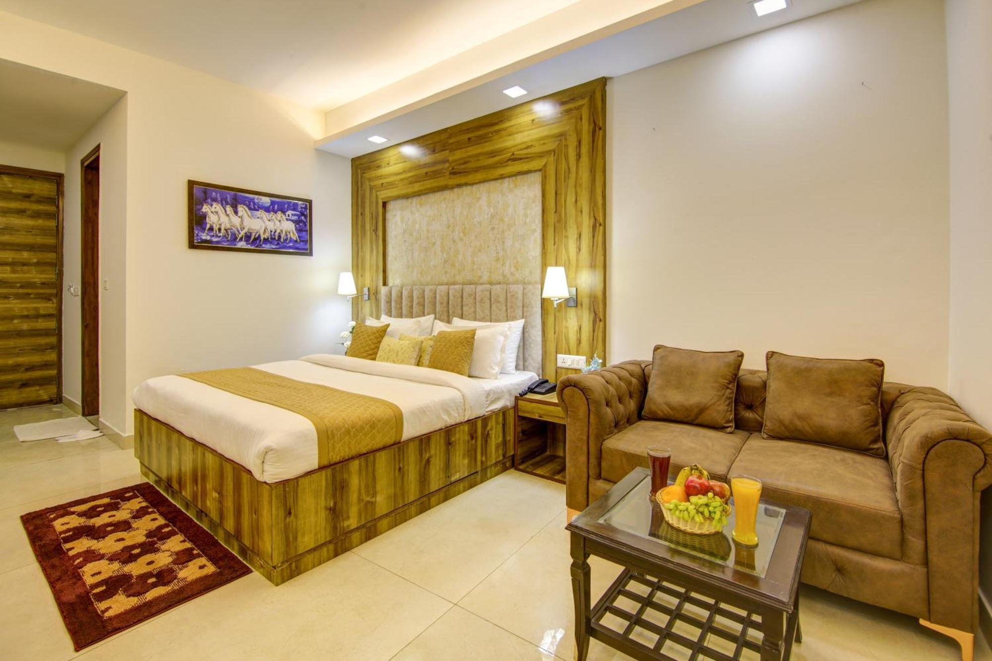 Hotel The Prithvi Near Delhi Airport 新德里 外观 照片